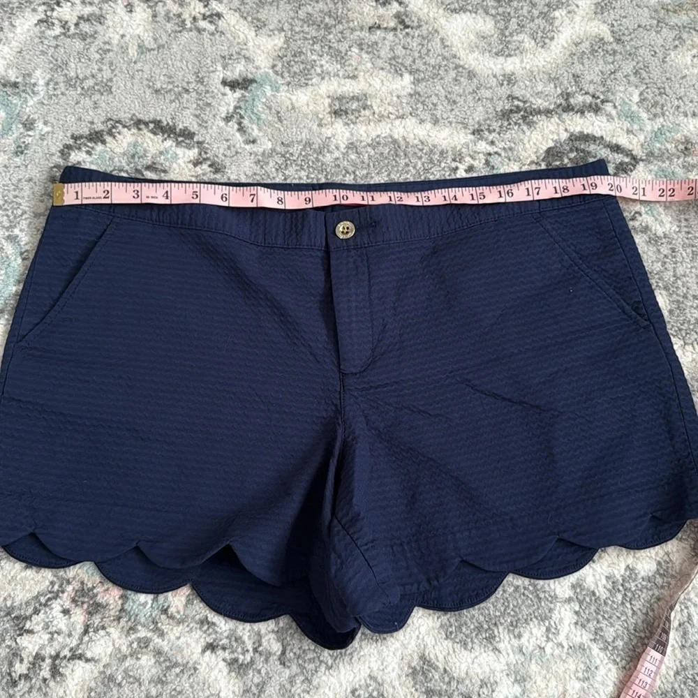 Lilly Pulitzer Buttercup Scallop Hem Navy Shorts - Picture 9 of 11